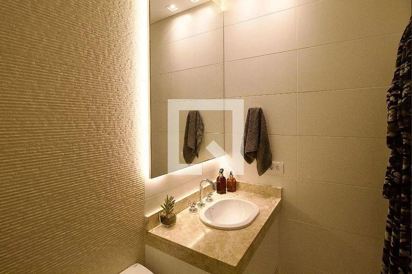 Home office in a 2-bedroom apartment, 80 m² — photo 37