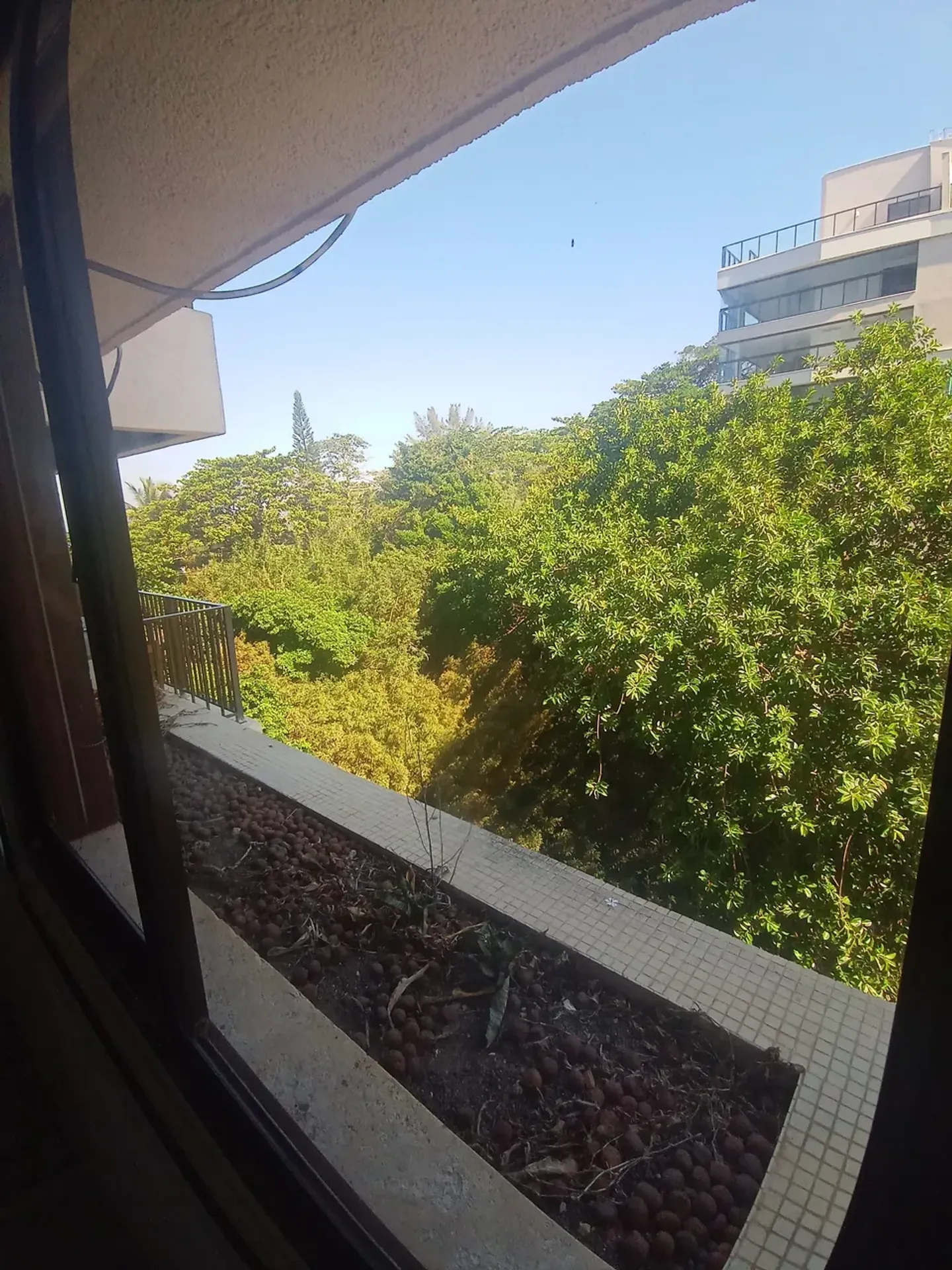 2-bedroom apartment in a building with a sauna — photo 13