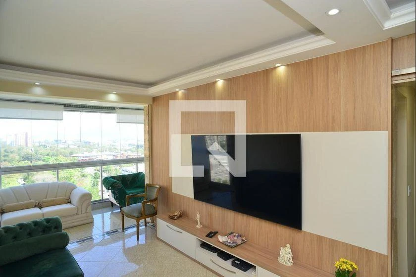 2-bedroom apartment with an en-suite bathroom — photo 24