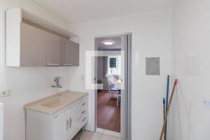 2-bedroom, 40 m² apartment in Curitiba — photo 10