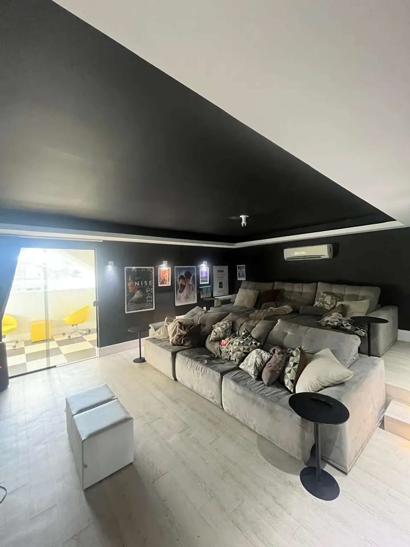 Furnished house with 5 bedrooms and open-plan kitchen — photo 15