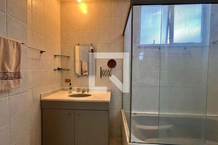 3-bedroom apartment with a water view in Rio de Janeiro — photo 35