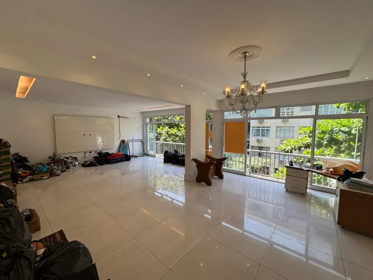 Furnished apartment with a closed kitchen and 4 bedrooms — photo 6