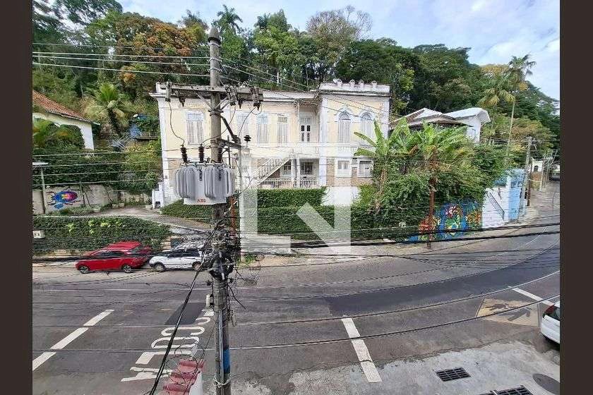 Rental apartment with 4 bedrooms and 2 bathrooms — photo 20
