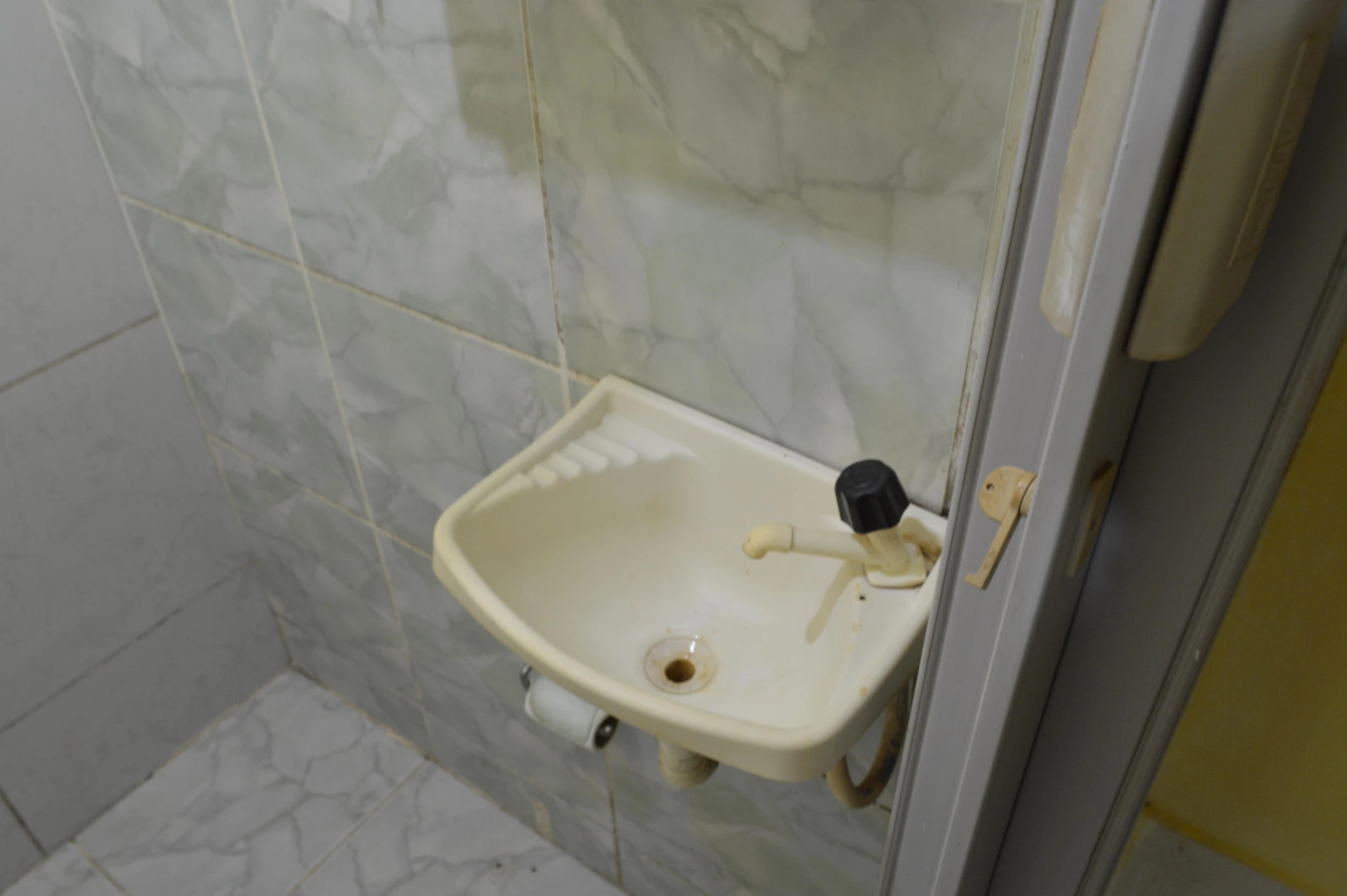 Estudio sin amueblar en alquiler con cocina cerrada — photo 9