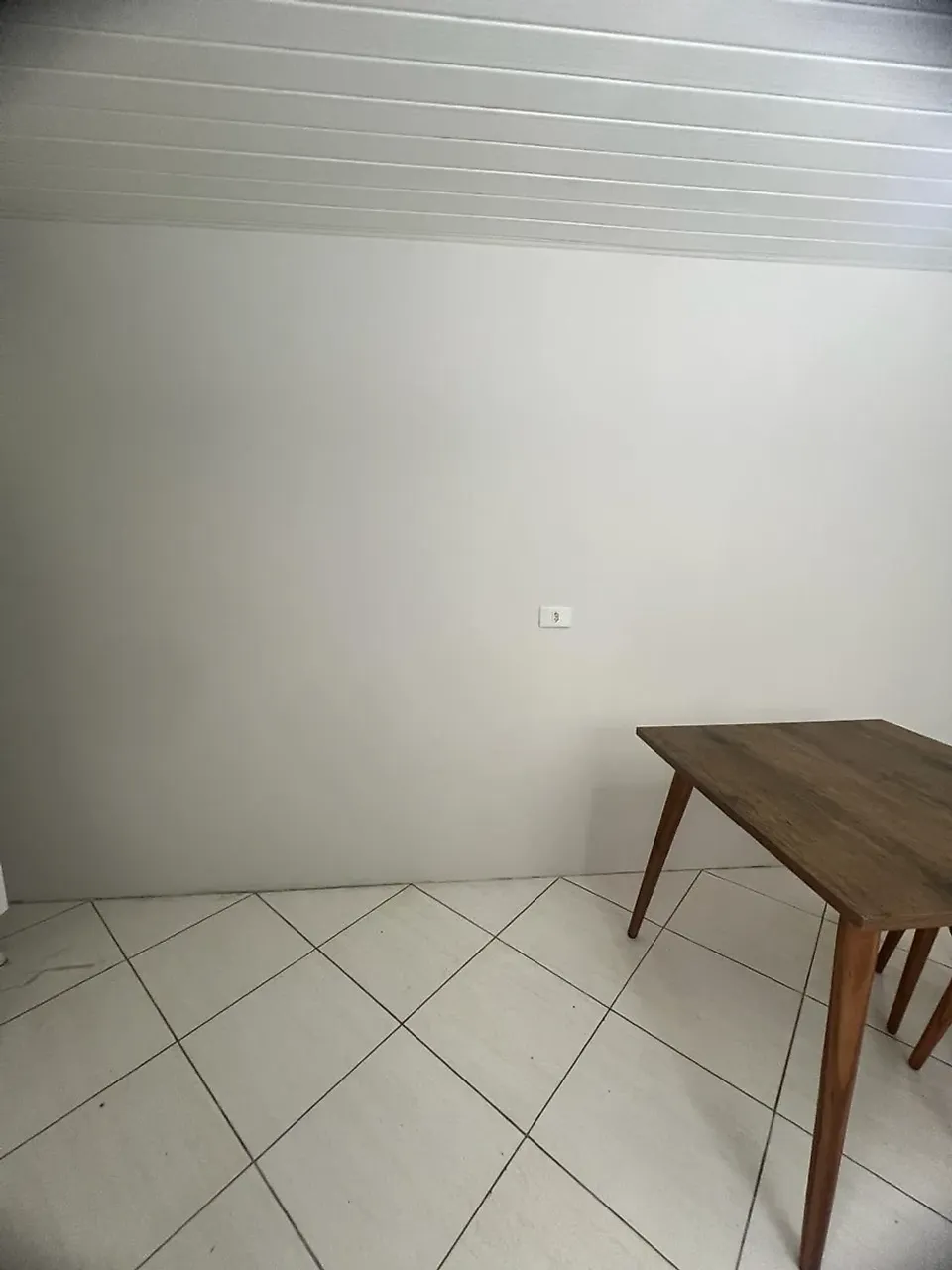 Kitnet estúdio de 20 m² com fogão a gás e 1 banheiro — photo 4