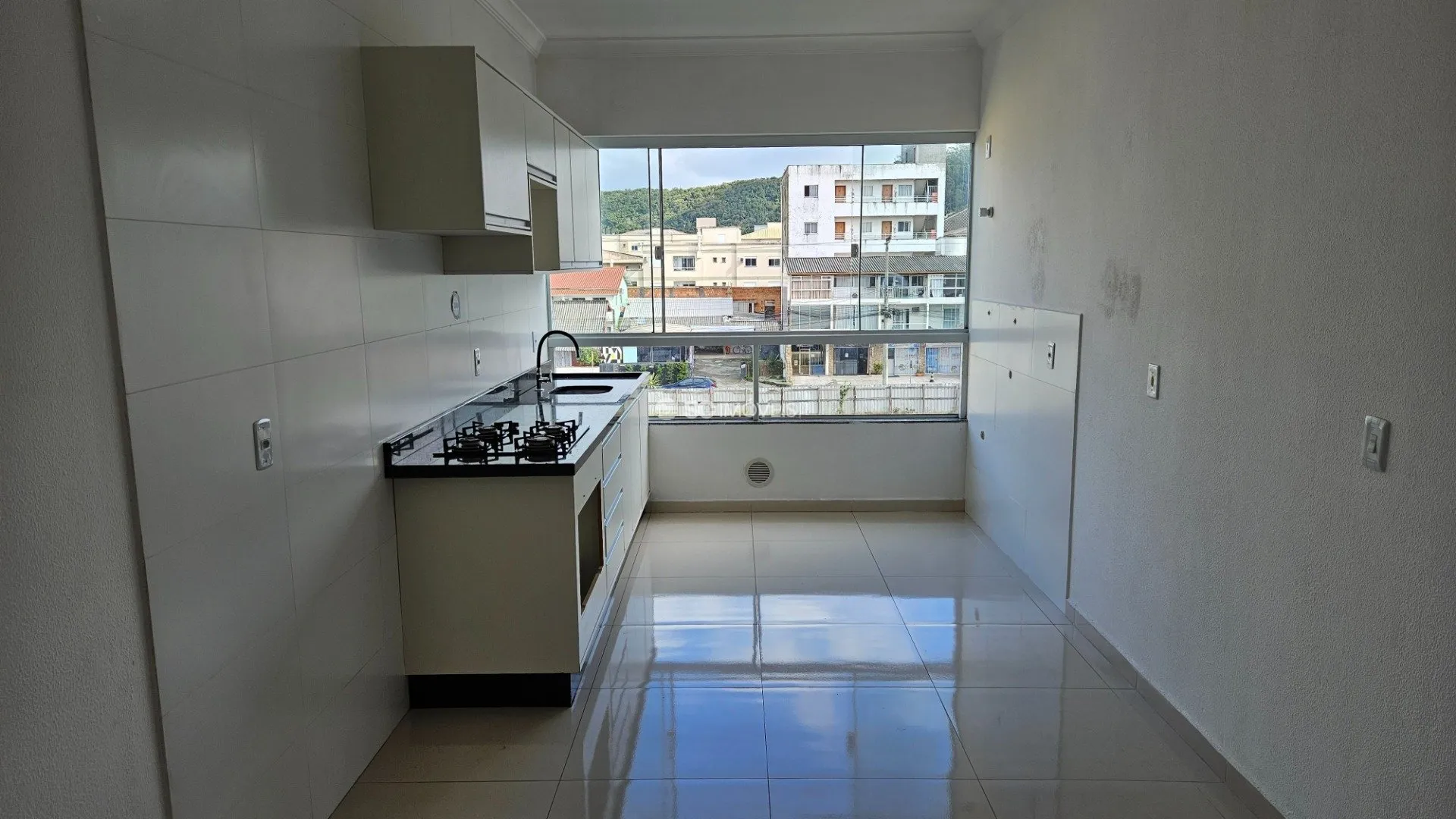 3-bedroom rental apartment with an en-suite — photo 4