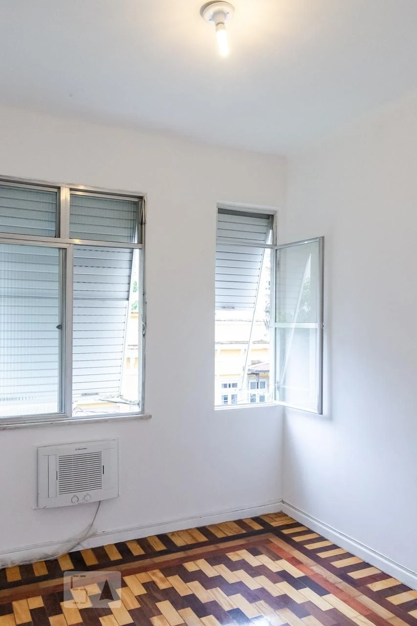 Apartamento com piso de madeira ou laminado, Botafogo — photo 31