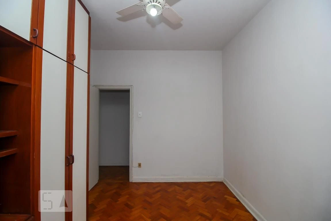 Rental apartment with 2 bedrooms and a balcony — photo 63