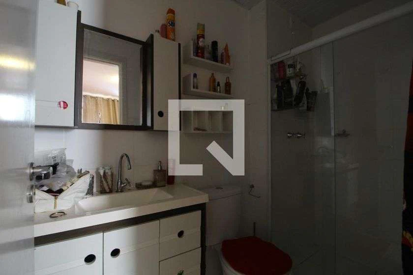 Furnished apartment with a balcony and 2 bedrooms — photo 20