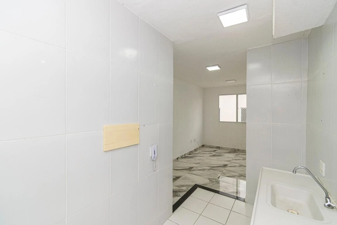 2-bedroom apartment with 1 bathroom, no parking — photo 16
