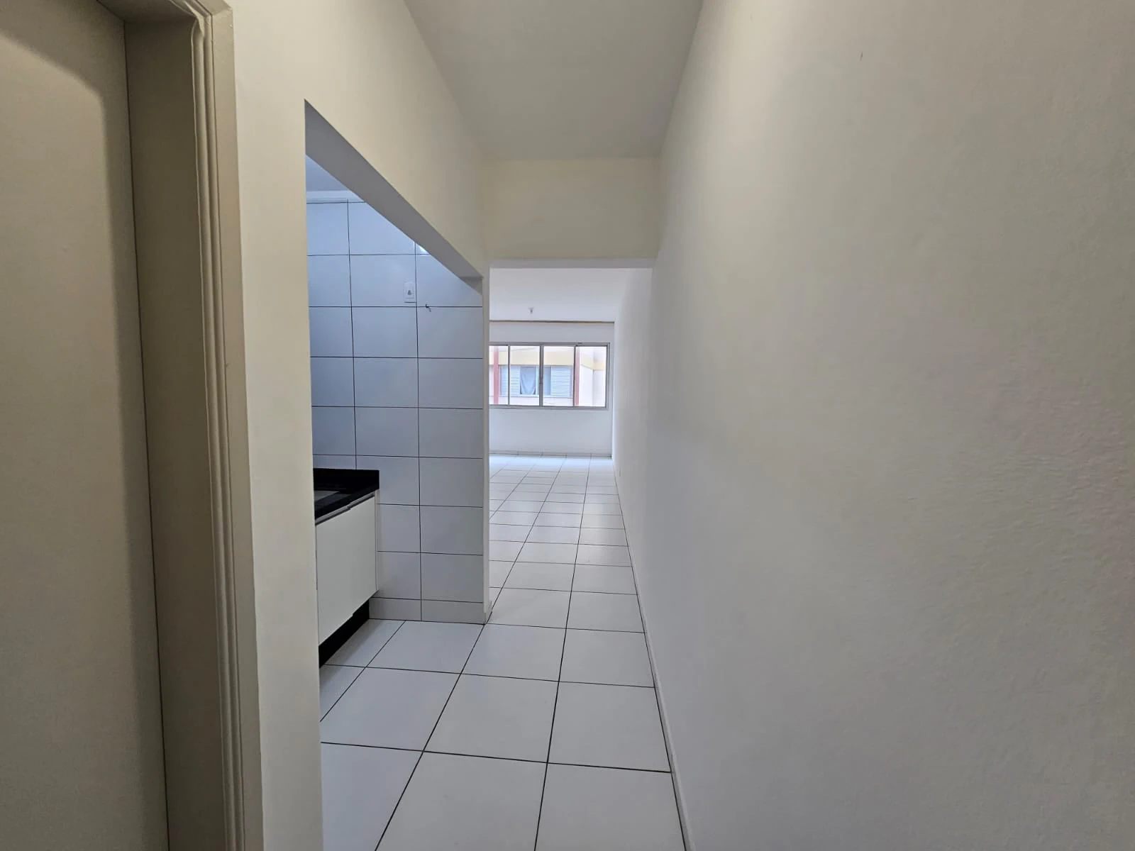 One-bedroom, 40 m² apartment in Florianópolis — photo 7