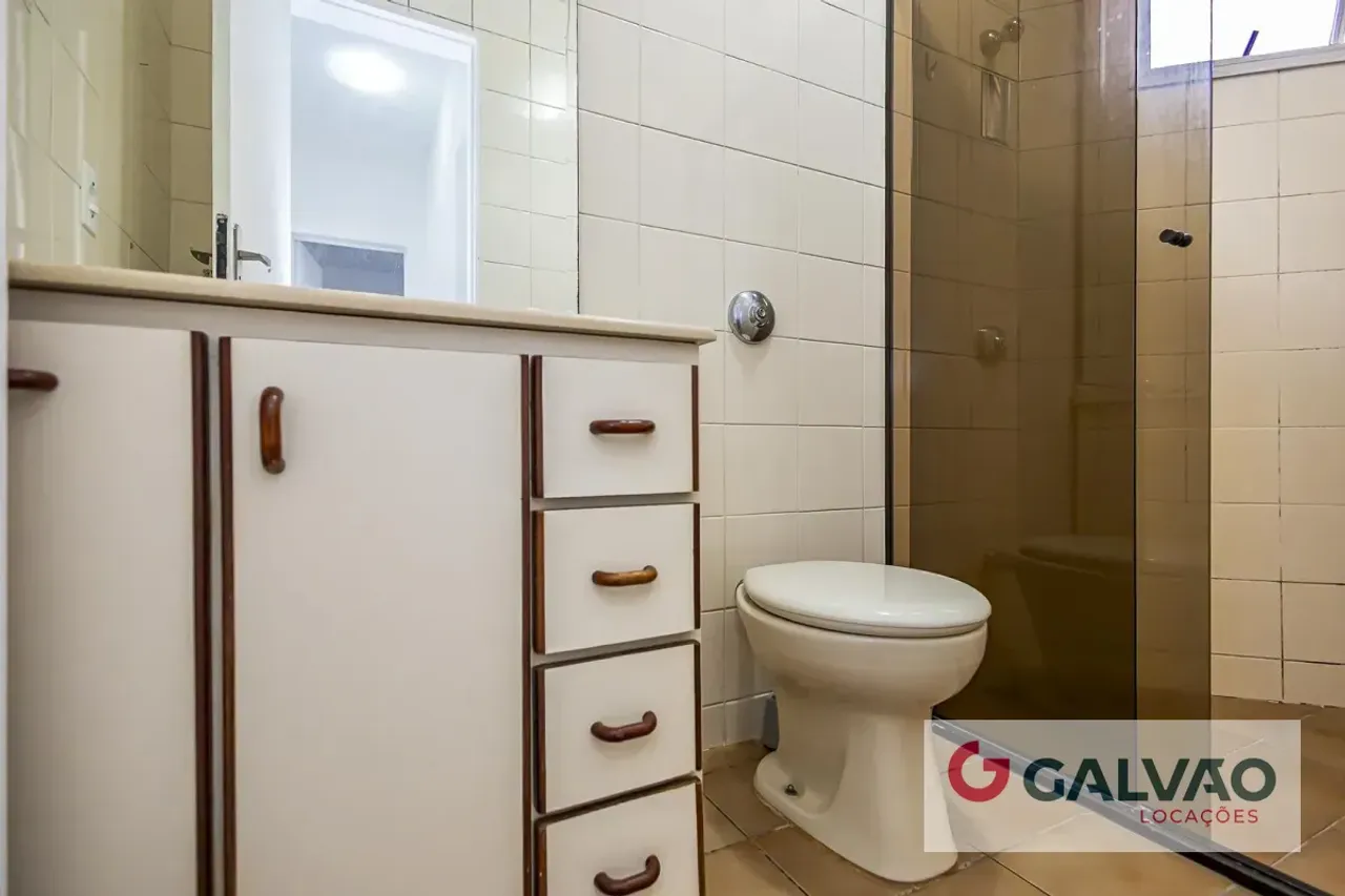 2-bedroom apartment with 1 parking space in gated community — photo 13