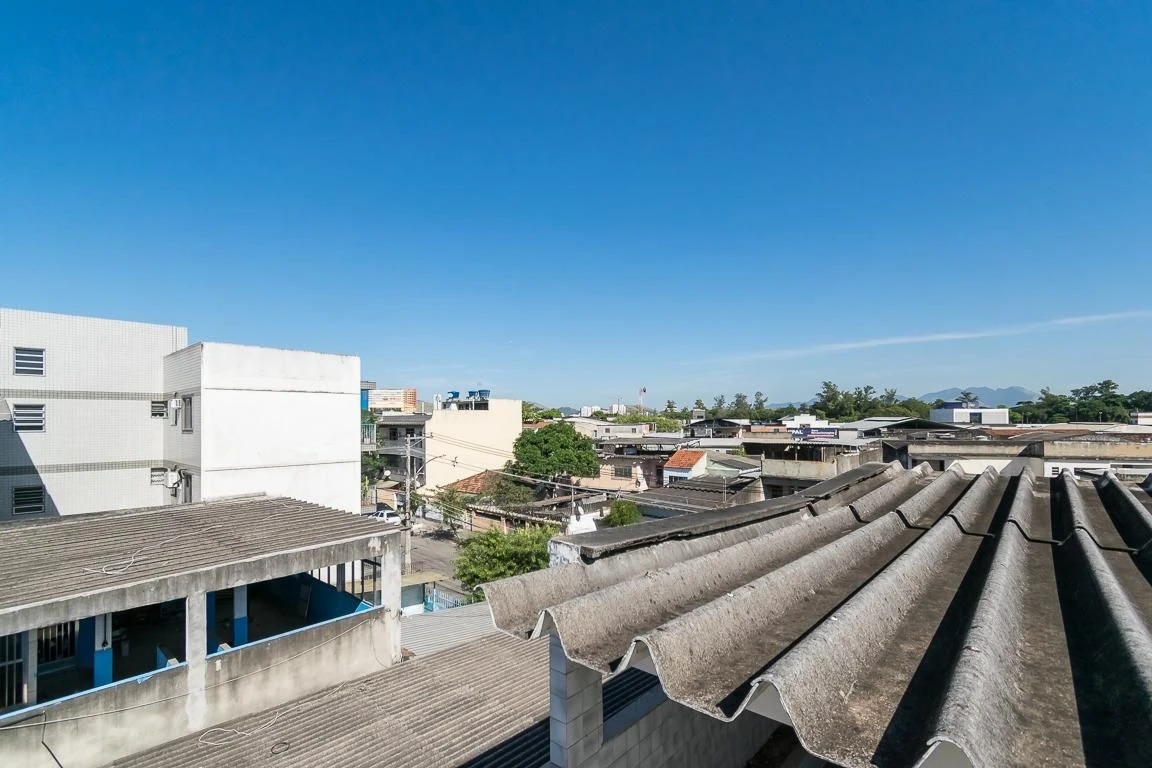 Casa sem mobília com 4 quartos e varanda — photo 74