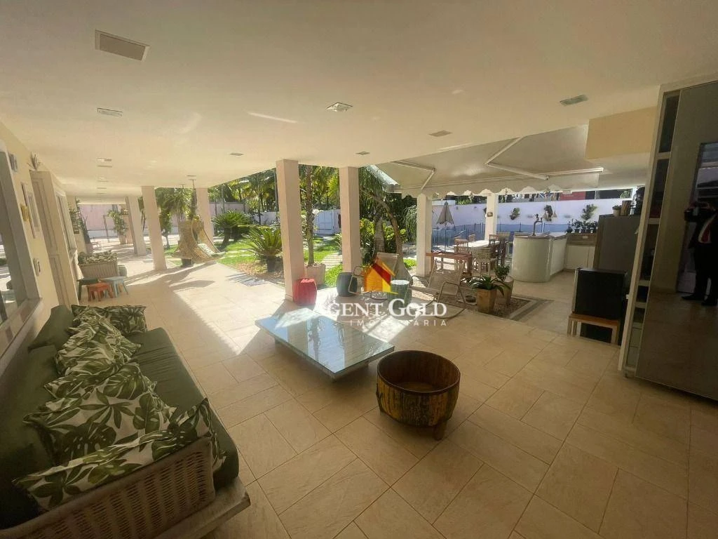 Furnished 900 m² house with 6 en-suite bedrooms — photo 19