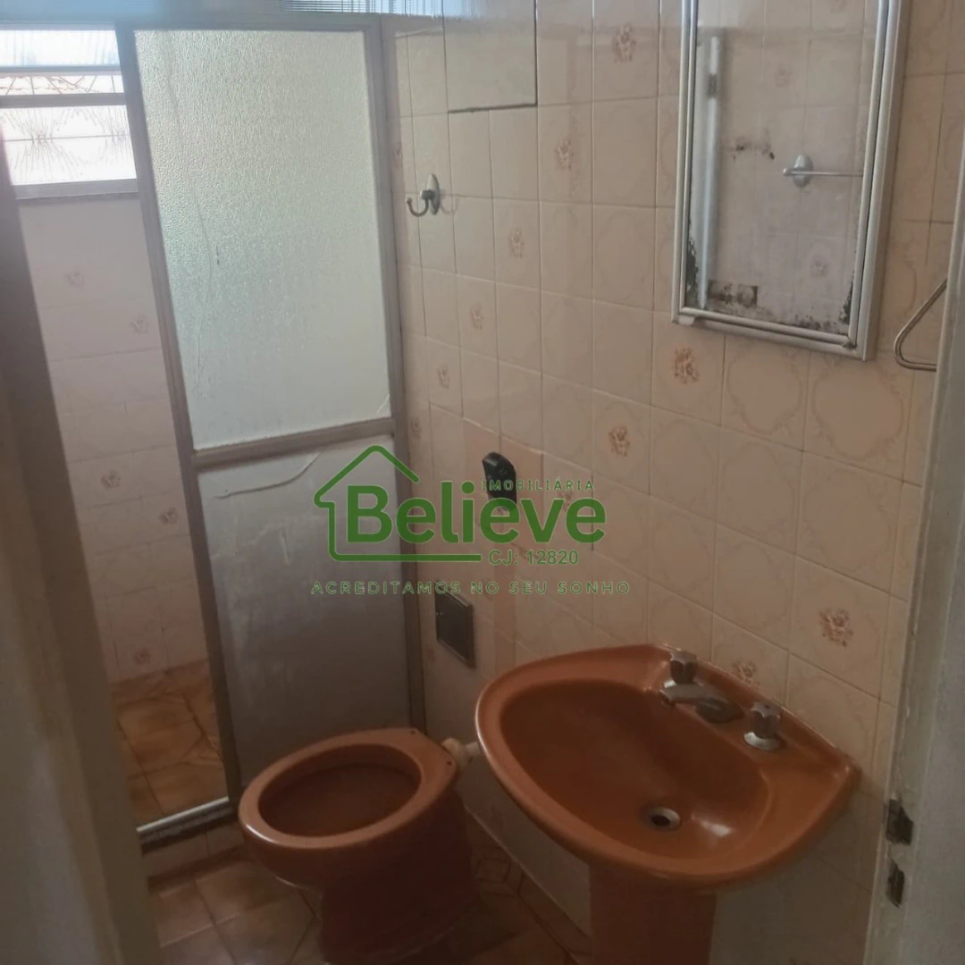 Casa, 42 m², com piso de madeira ou laminado — photo 4