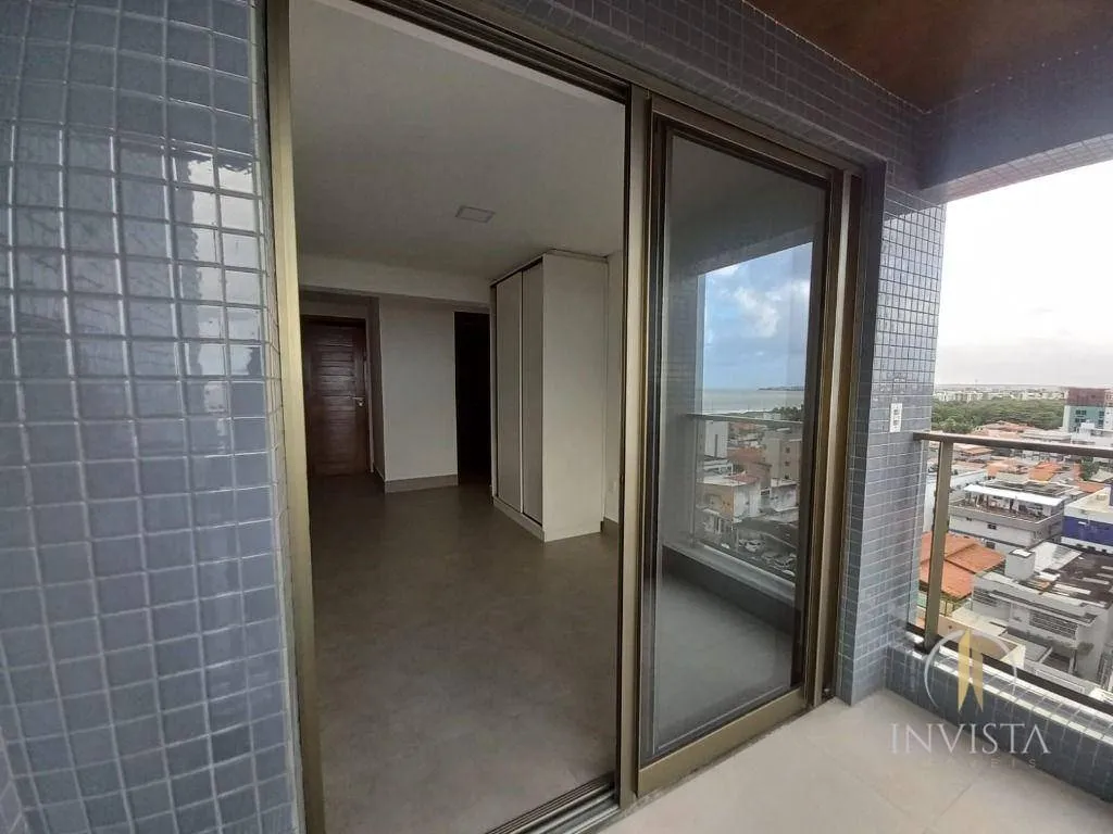 4 en-suite apartment with a balcony, 145 m² — photo 8