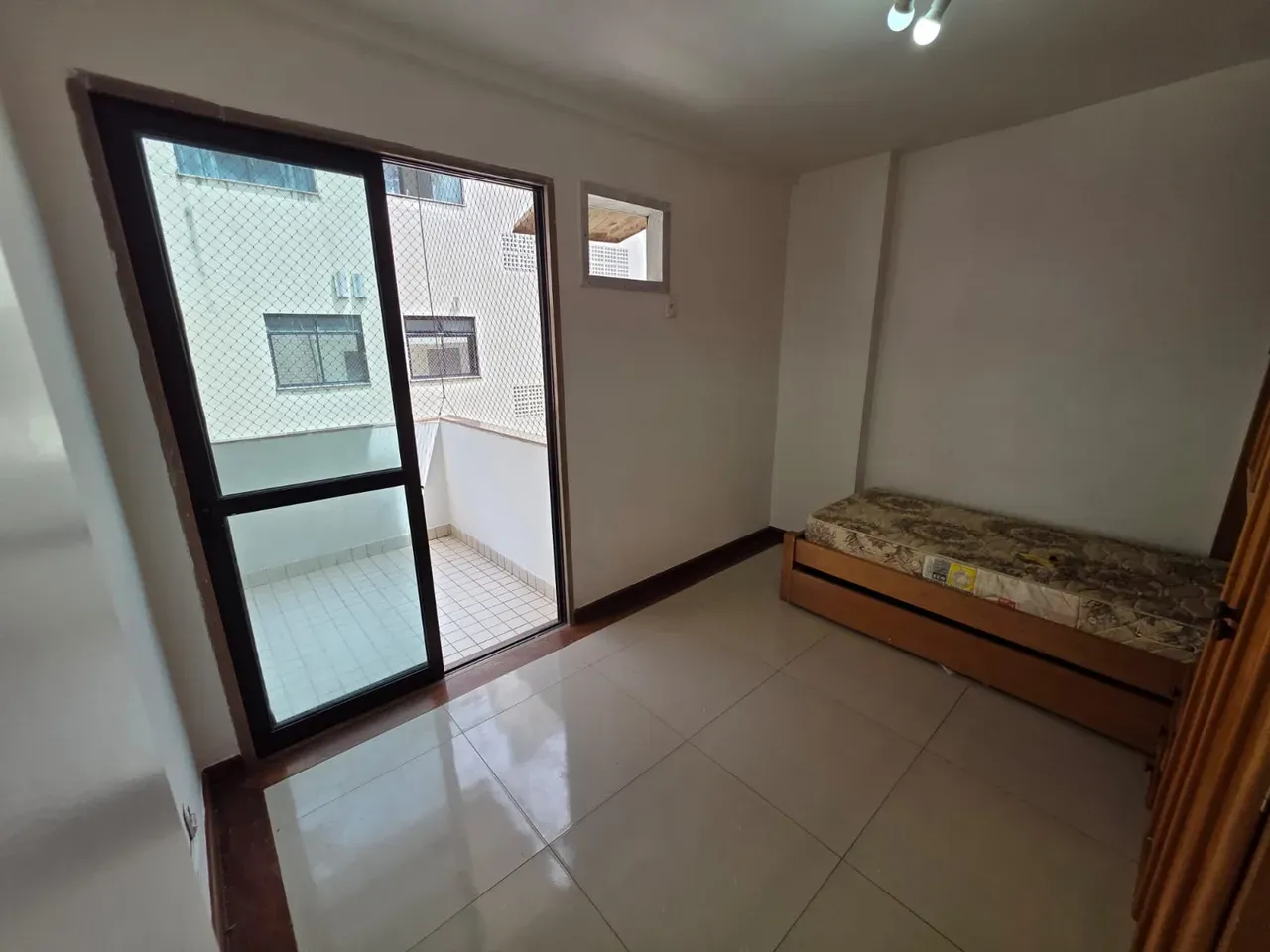 Washing machine in a 2-bedroom apartment, 80 m² — photo 4