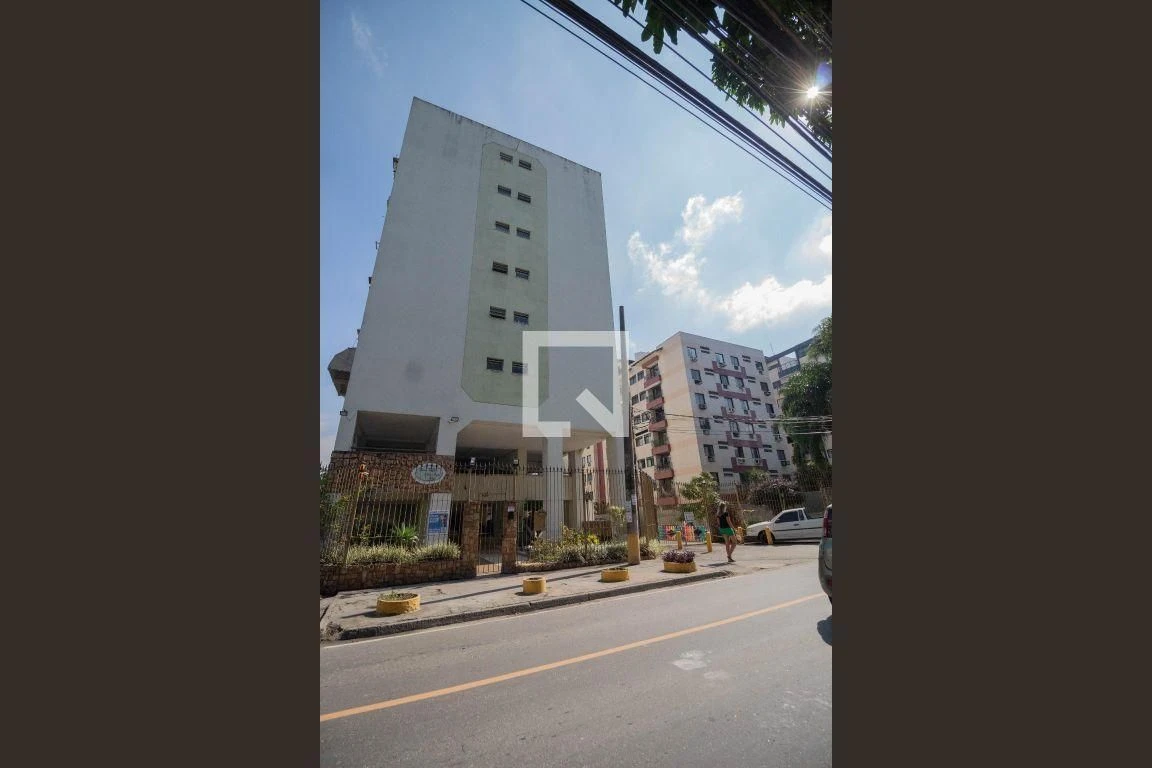 Apartamento amueblado de 2 dormitorios con balcón — photo 45