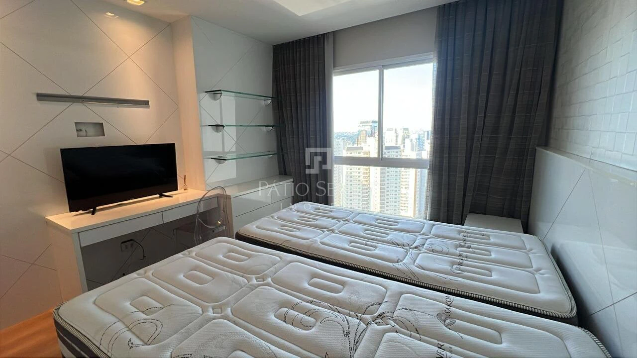 Furnished apartment, 309 m², with floor-to-ceiling windows — photo 19