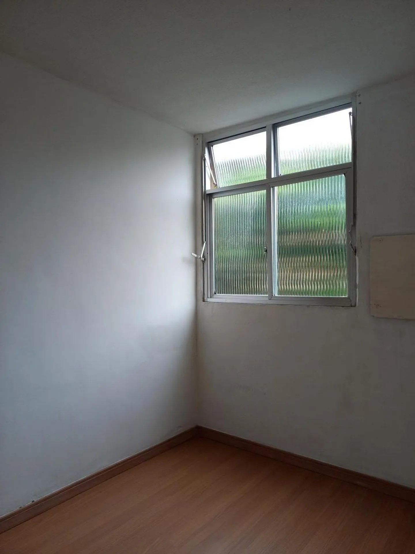2-bedroom apartment with enclosed kitchen and 1 parking spot — photo 33