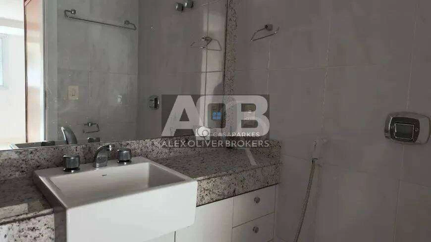 Apartment with 4 en-suite rooms and 198 m² plus 1 parking — photo 16