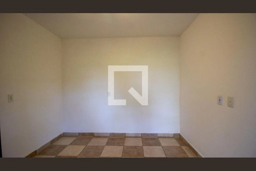 Casa com 4 quartos e churrasqueira na varanda — photo 33