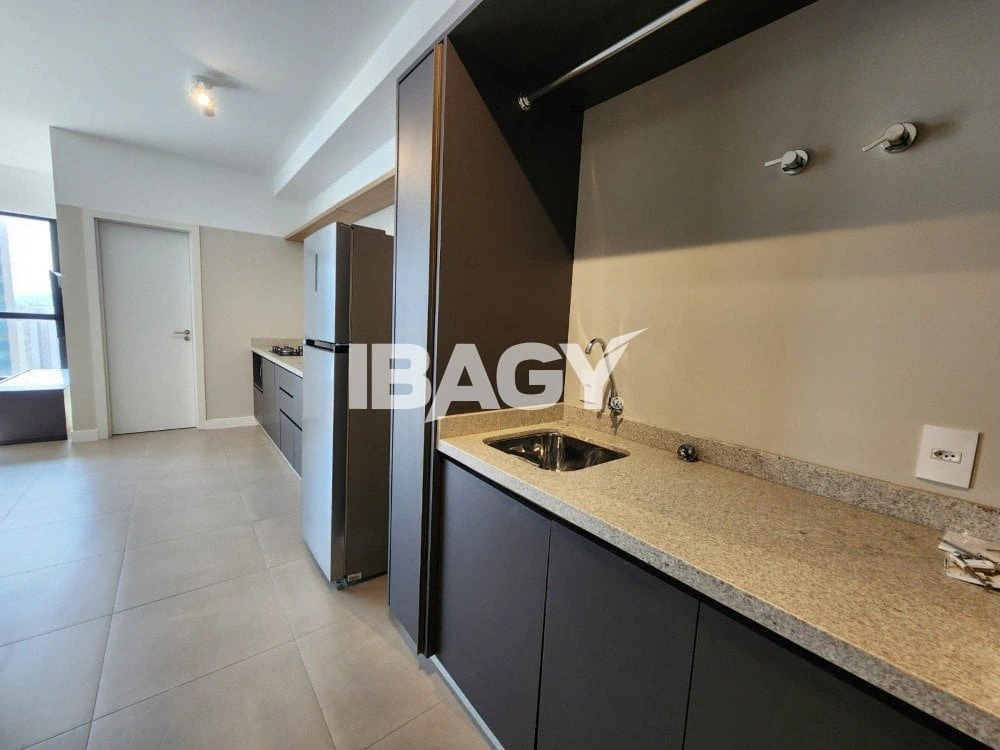Studio mobiliado com cozinha americana e 64 m² — photo 4
