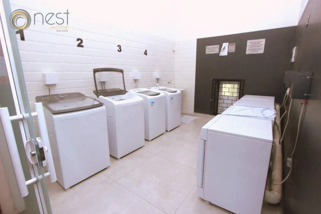 1-bedroom apartment with a washing machine and 65 m² — photo 7