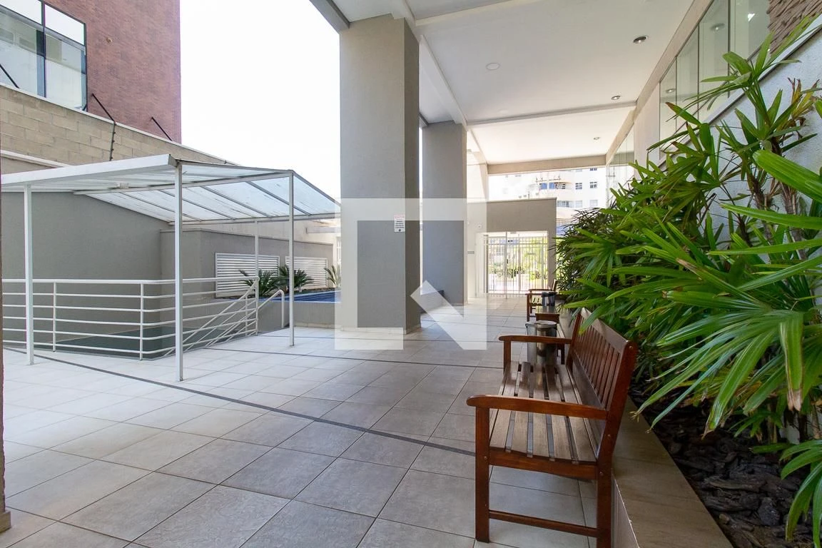 2-bedroom apartment with a grill on the balcony in Curitiba — photo 55