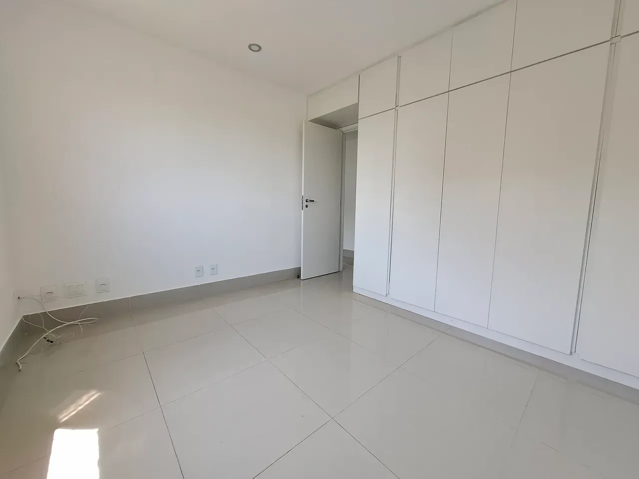 Apartment, 122 m², with a glass-enclosed balcony — photo 19