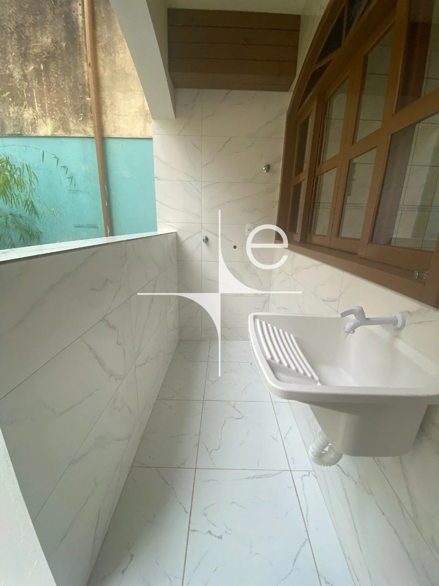 2-bedroom house with a garden in Florianópolis — photo 10