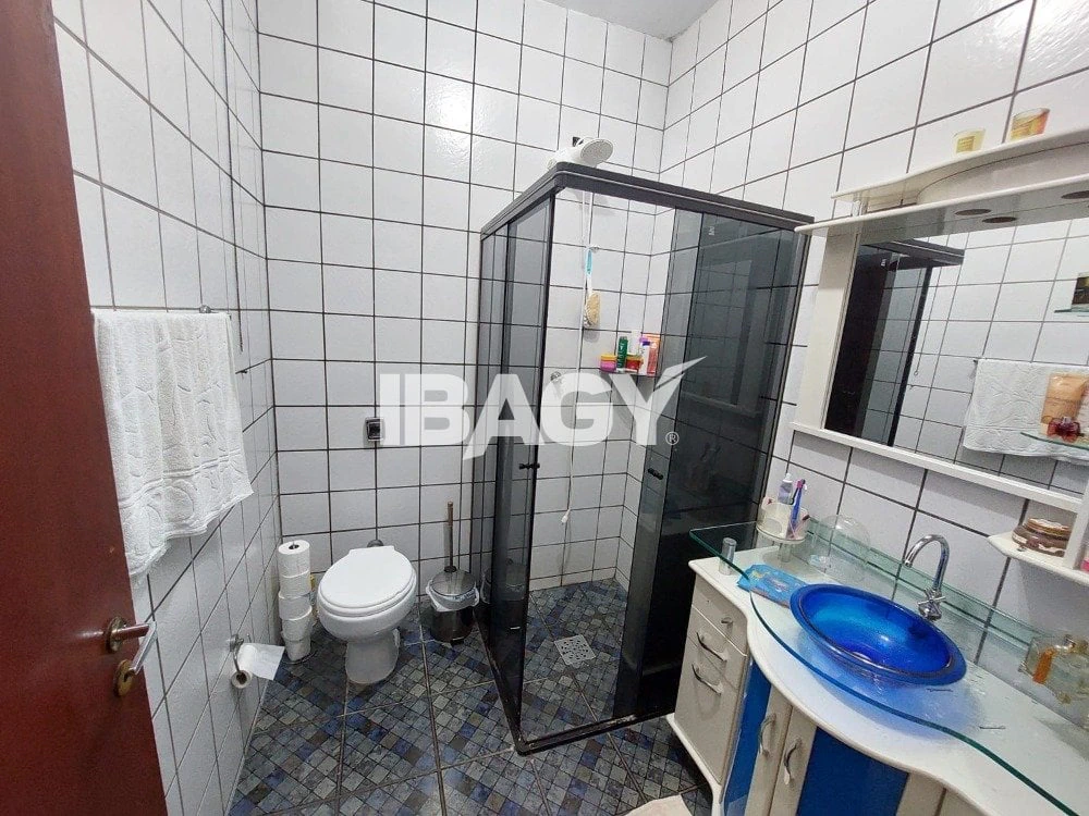 4-bedroom house, 1 with its own bathroom, 157 m² — photo 9