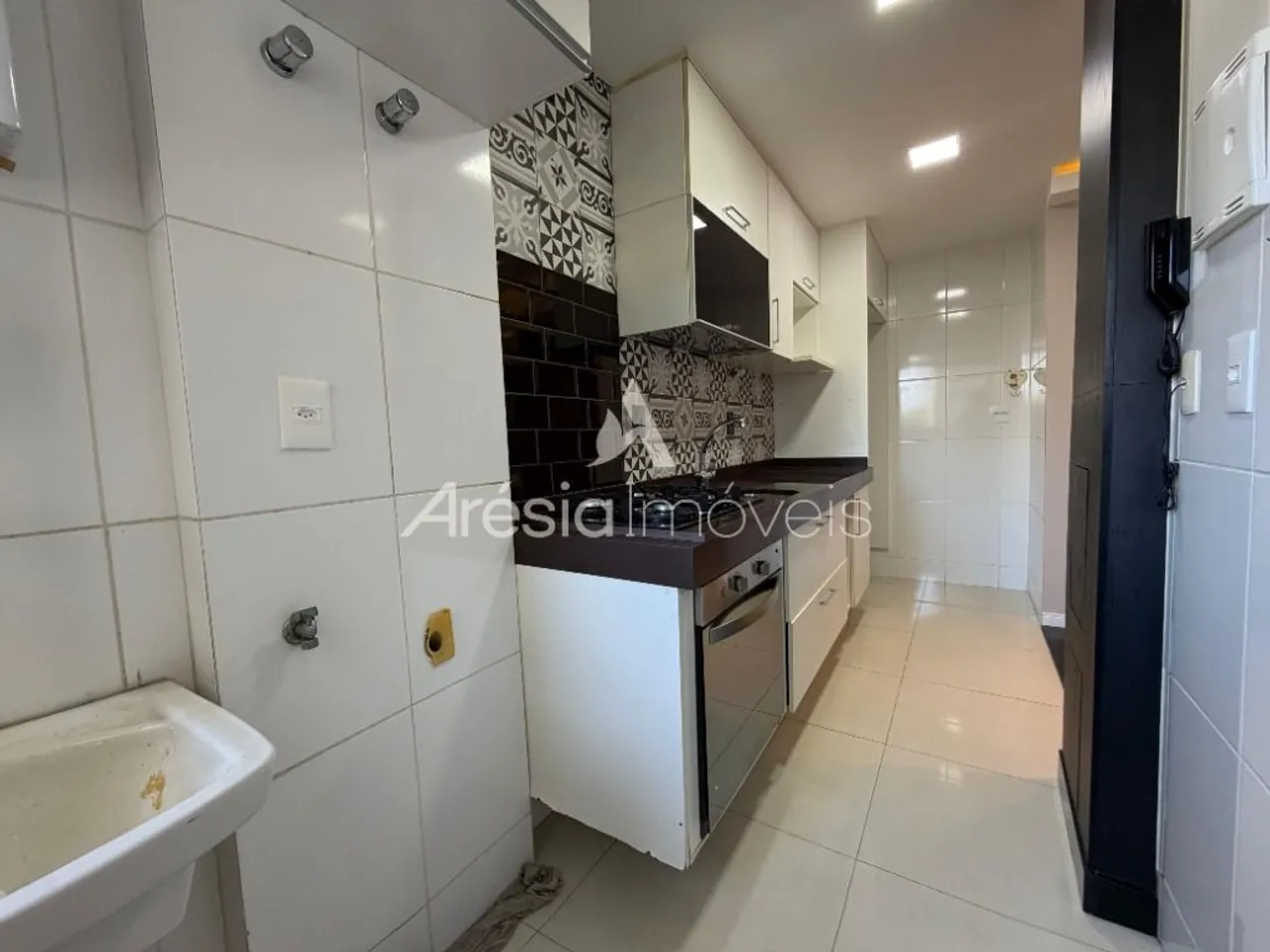 2-bedroom apartment with open-plan gas kitchen — photo 19