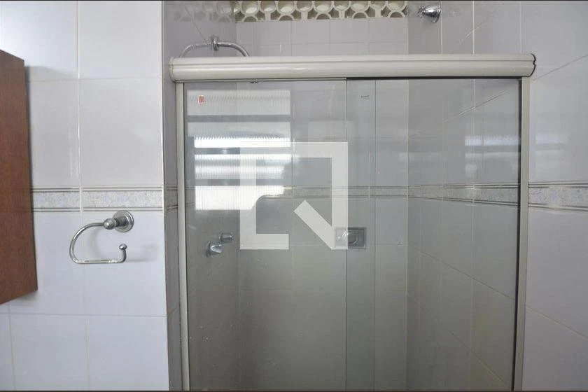 Apartamento com piso de madeira ou laminado, Benfica — photo 4