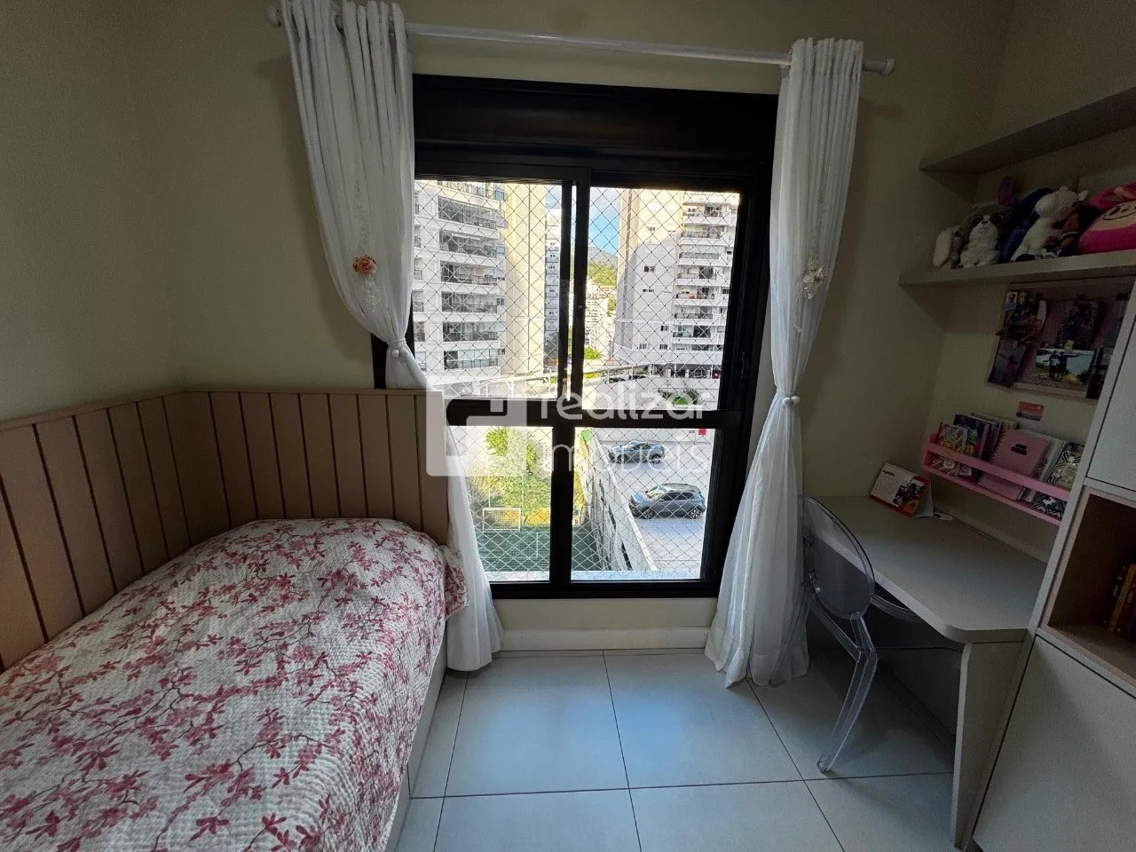 Furnished home with 3 bedrooms, 1 en-suite and 2 parking spaces — photo 7