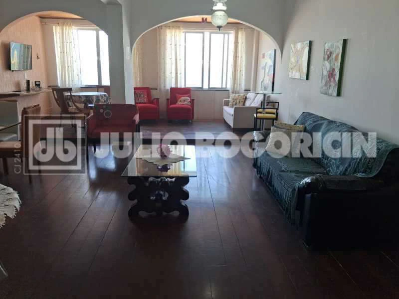 4-bedroom apartment with gas kitchen and 224 m² — photo 17