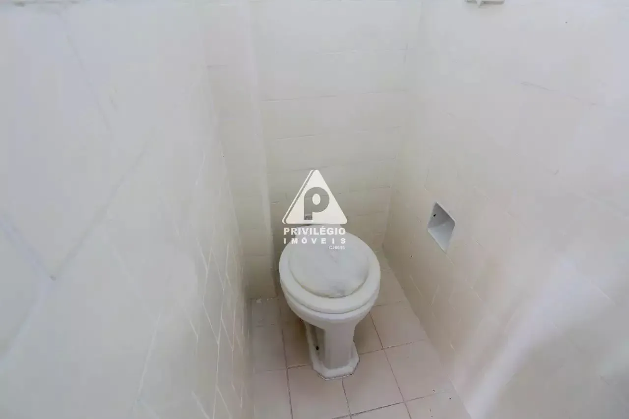 Деревянный пол или ламинат и 2 спальни: квартира 84 м² — photo 22