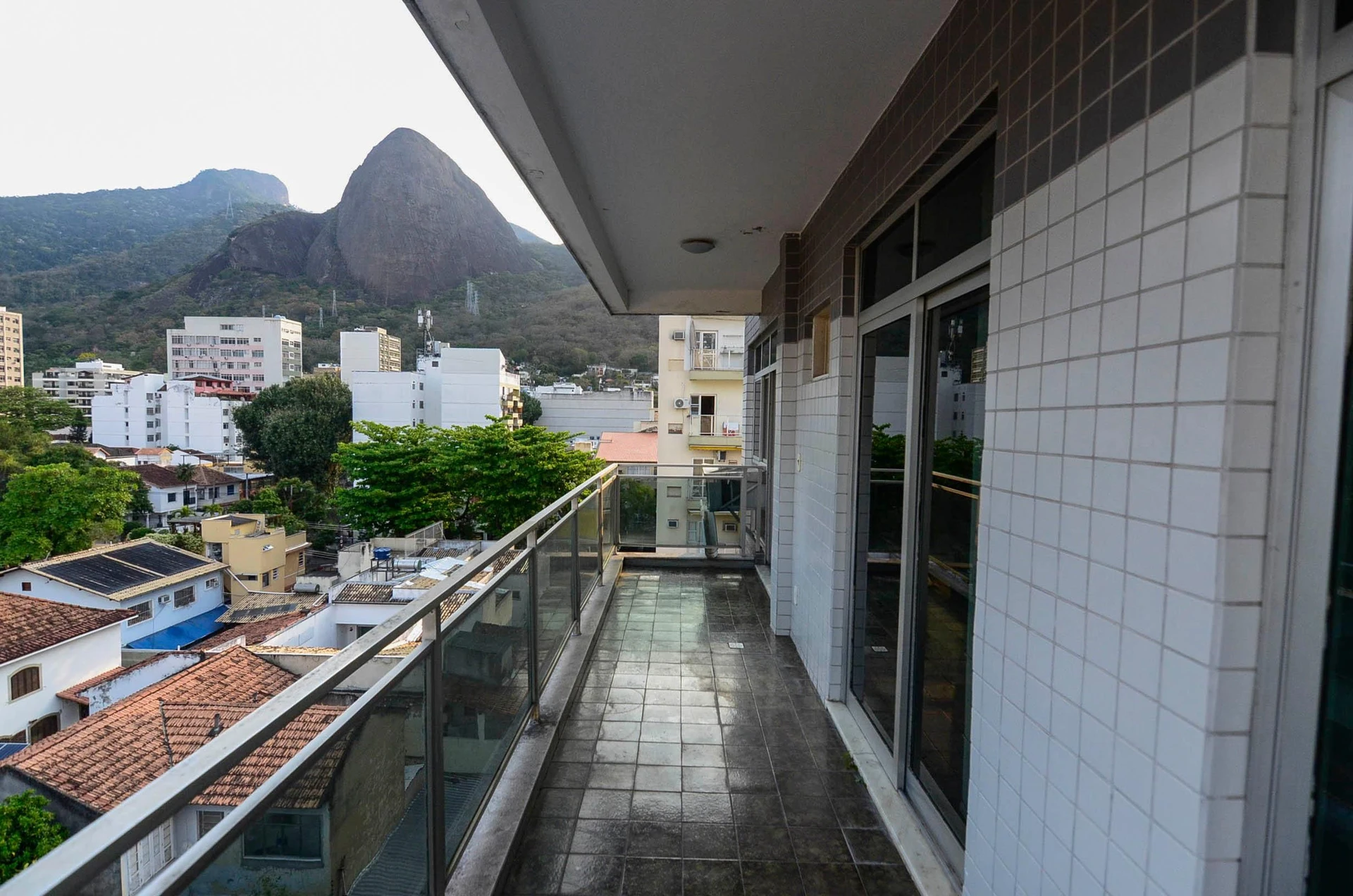 Apartamento para alugar com 4 quartos, 1 suíte e varanda — photo 6