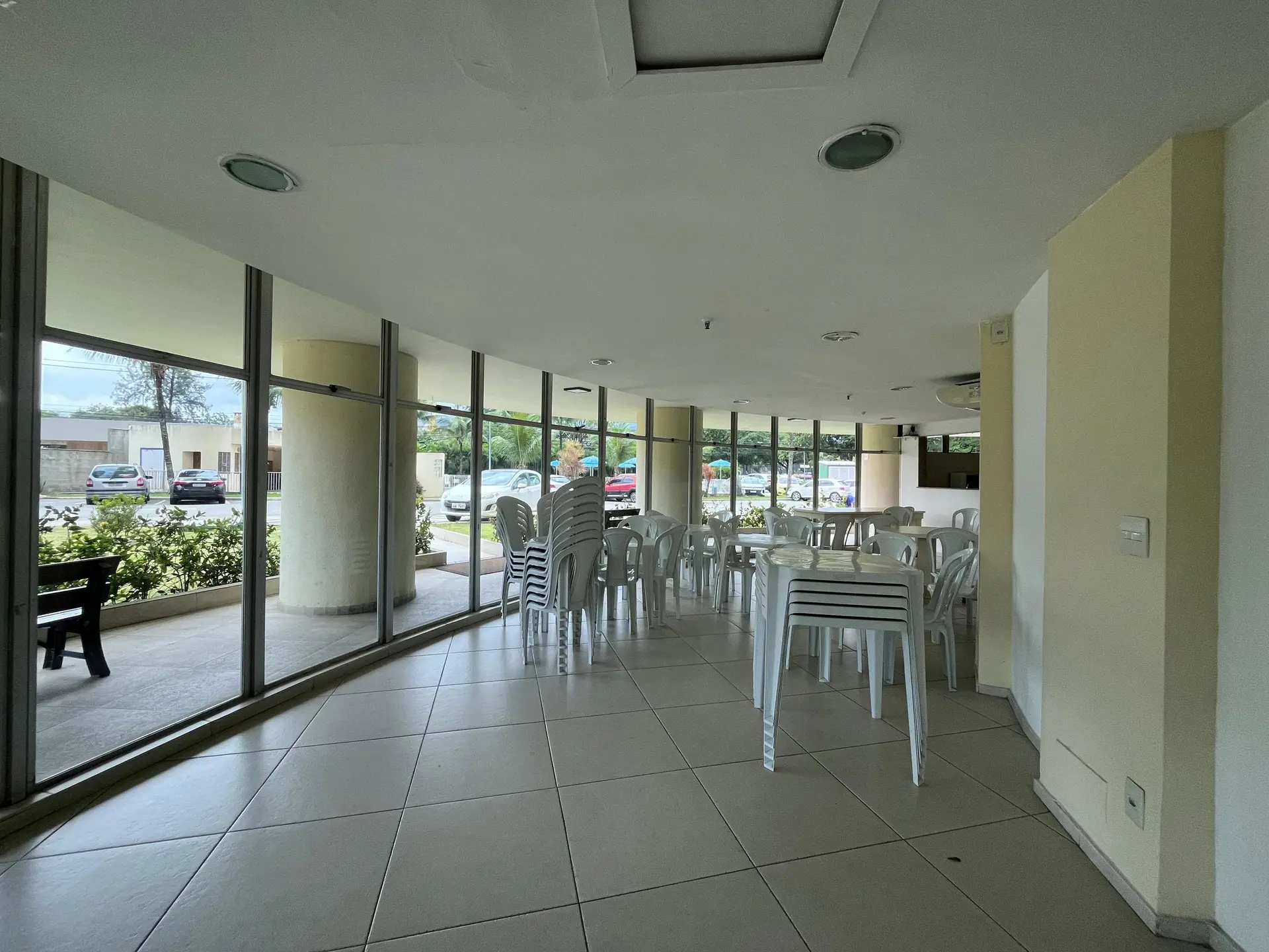 Apartment, 72 m², with floor-to-ceiling windows — photo 33
