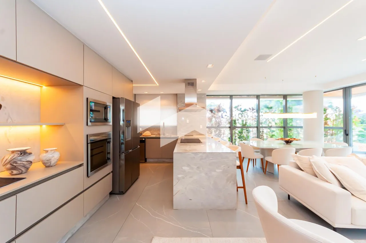 152 m² apartment with 3 en-suite bedrooms and parking — photo 11