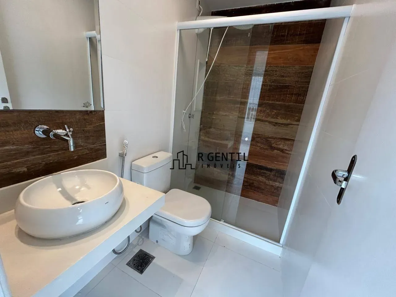Невмебльована квартира з 3 спальнями та 4 ванними — photo 13