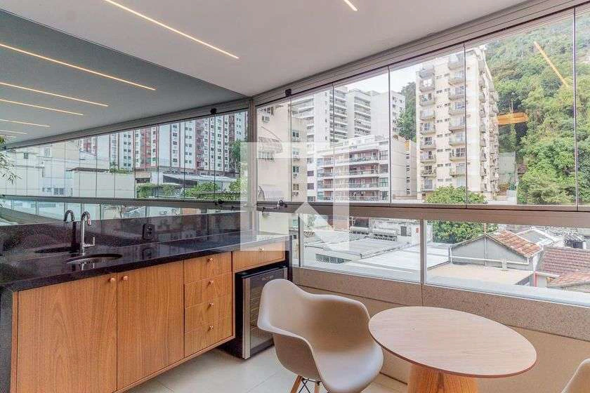 110 m² apartment with enclosed balcony and 3 bedrooms — photo 8