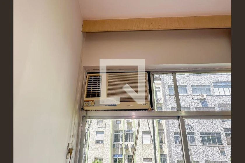 3-bedroom apartment with a bathtub — photo 30