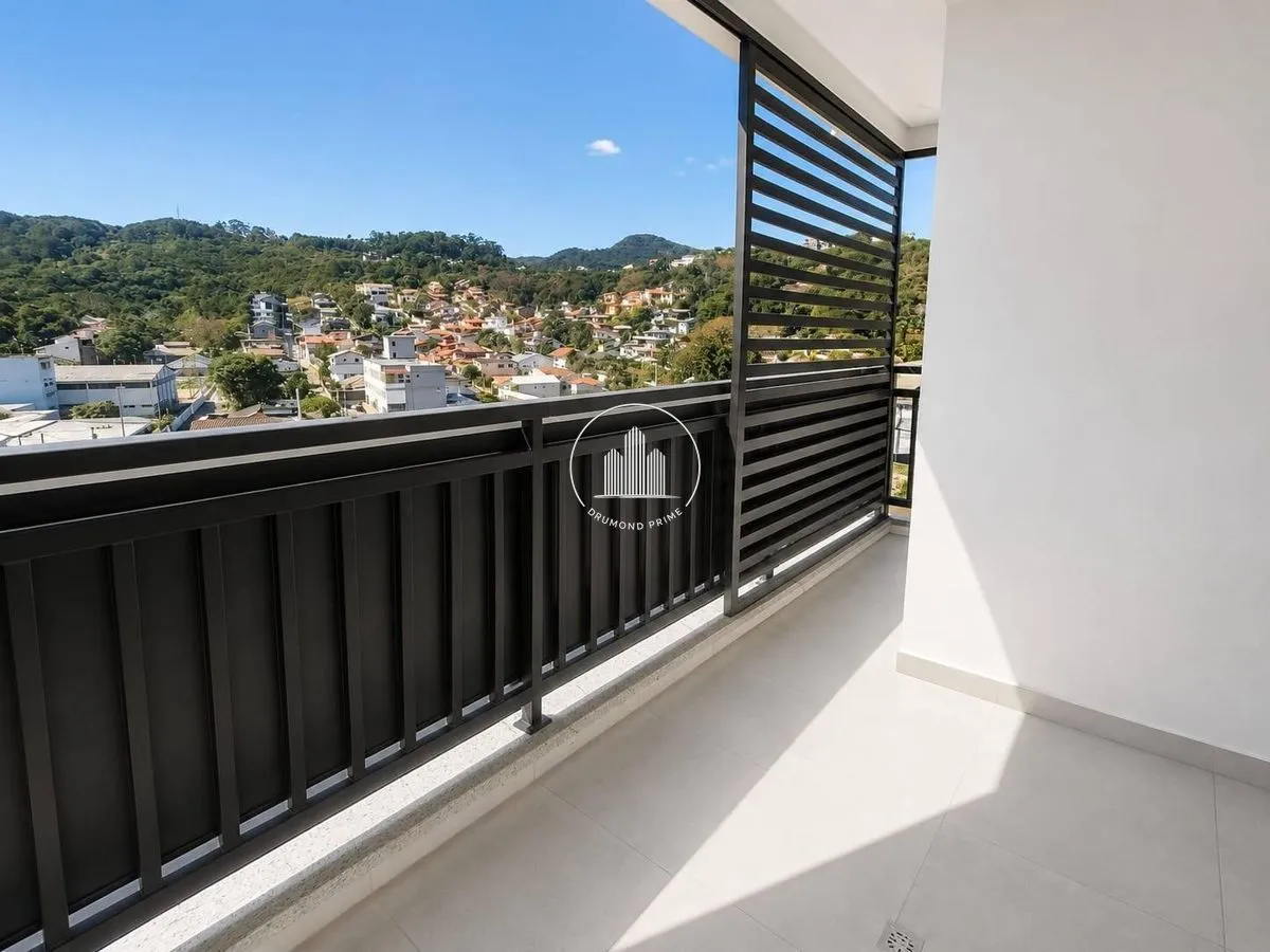 Apartment with 3 bedrooms and 2 en-suites with balcony — photo 25