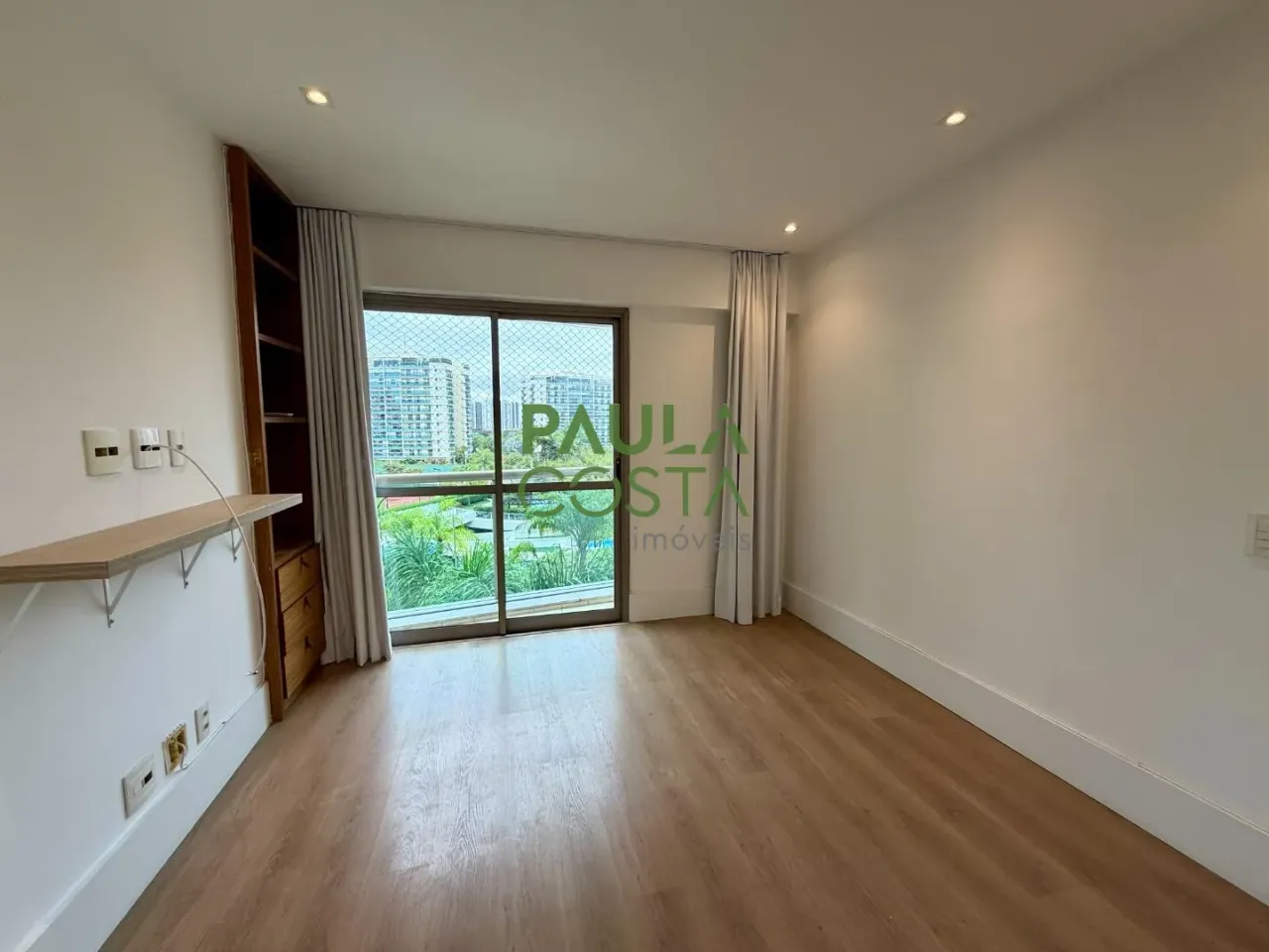Apartment with 4 bedrooms and 4 suites, unfurnished — photo 4