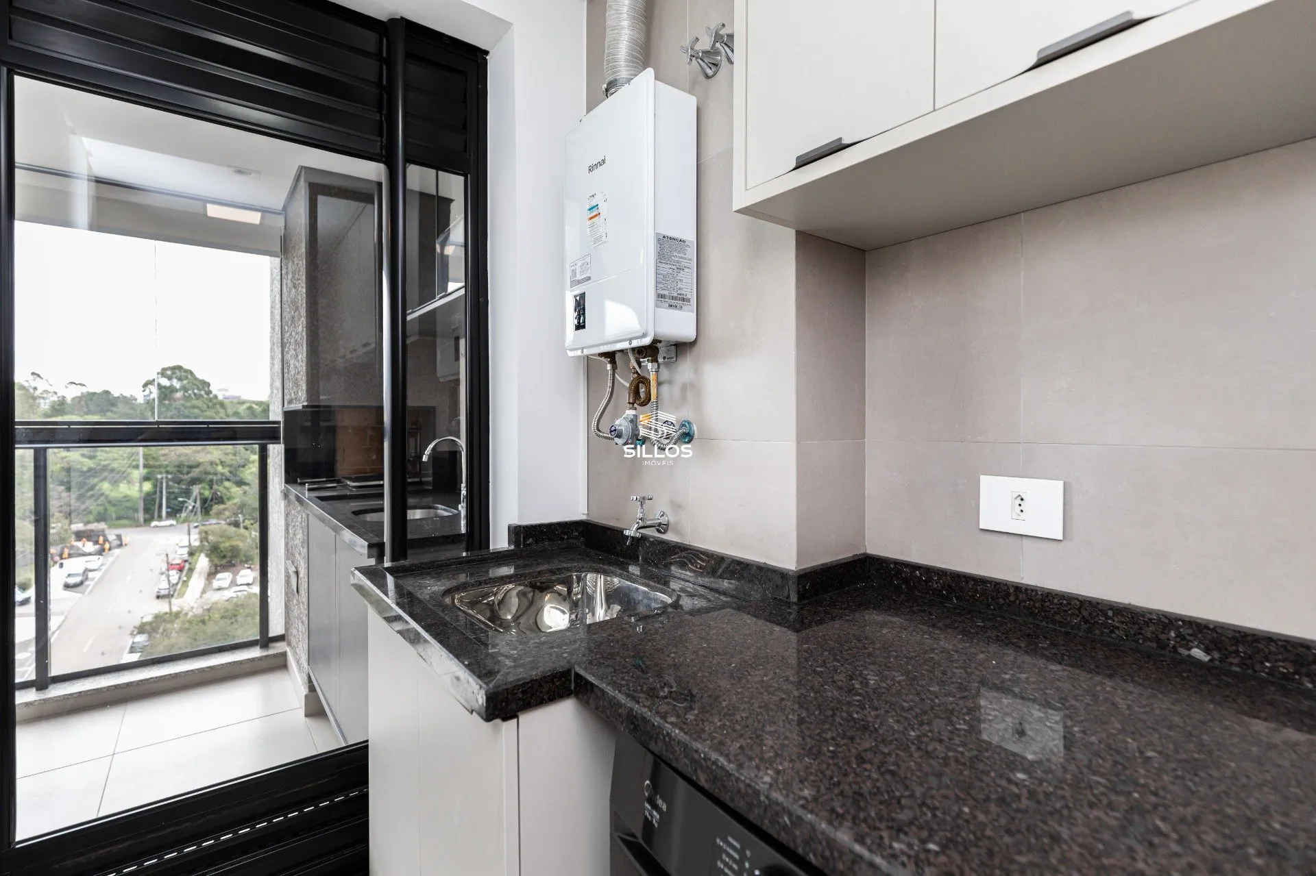 Home office in a 3-bedroom apartment, 91 m² — photo 7