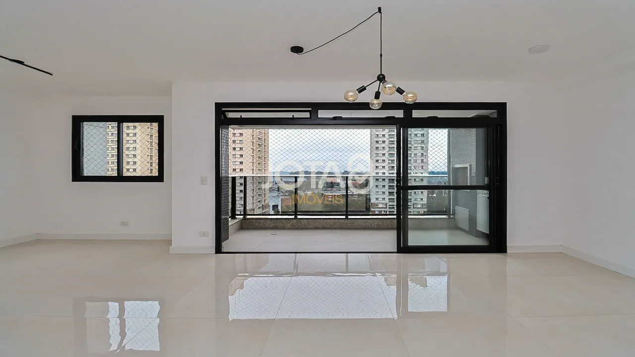 2-bedroom apartment with 139 m² and 2 parking spaces — photo 8
