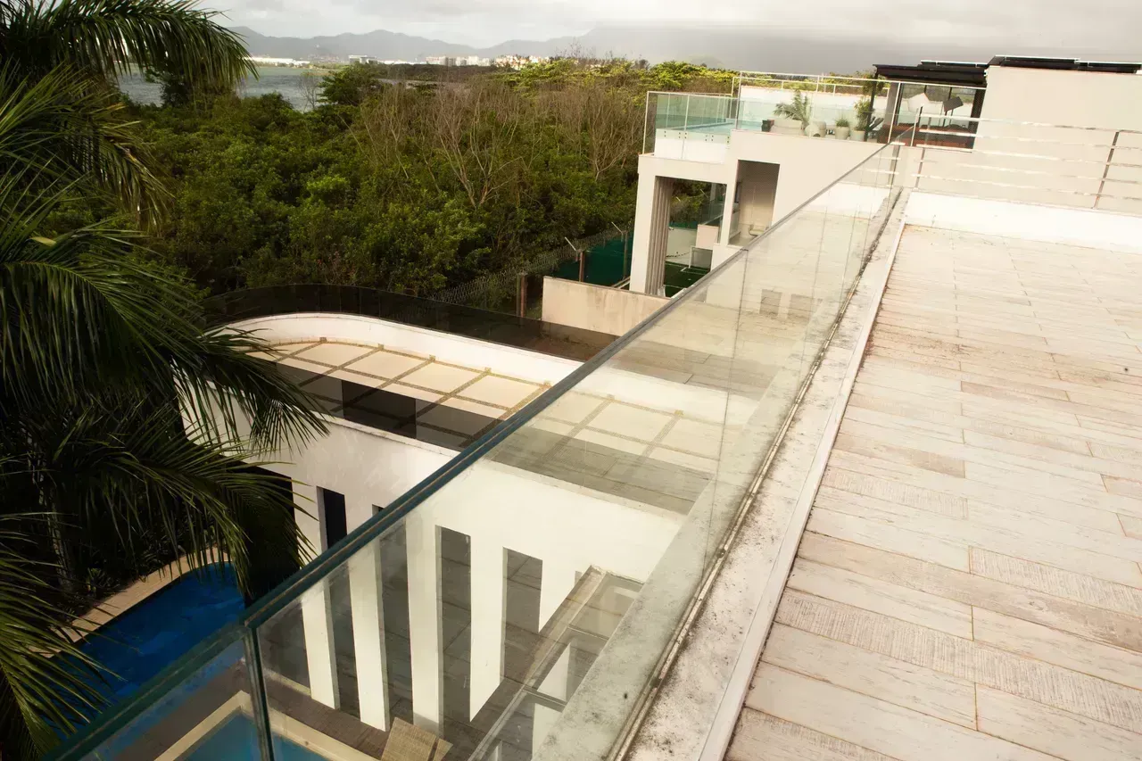 Casa triplex mobiliada com 5 suítes e 1.200 m² — photo 25