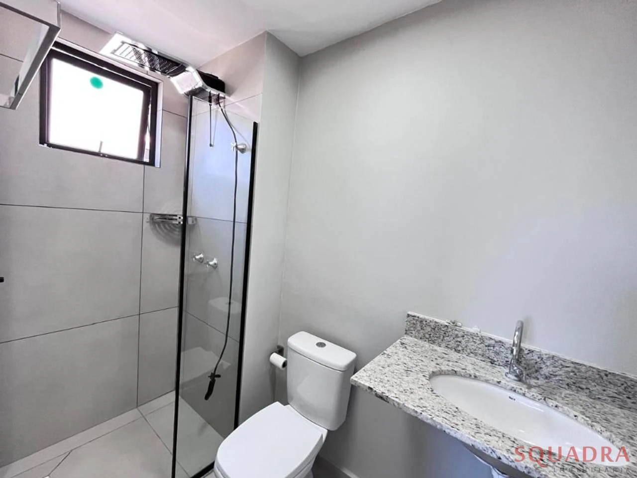 2-bedroom apartment with a grill on the balcony in Curitiba — photo 30
